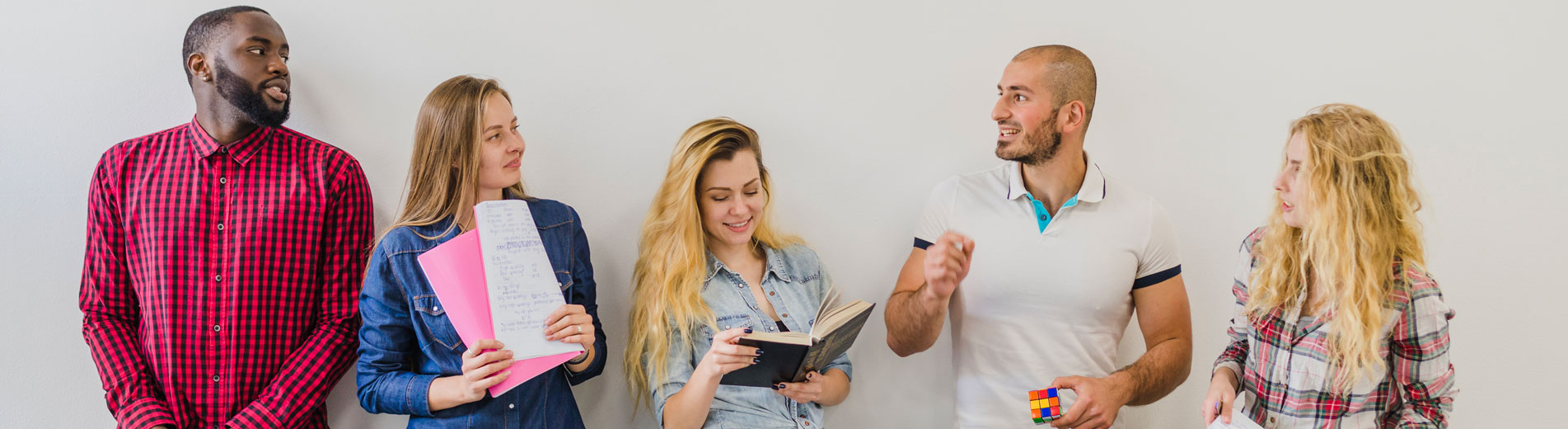 Keresztf&eacute;l&eacute;ves k&eacute;pz&eacute;sek