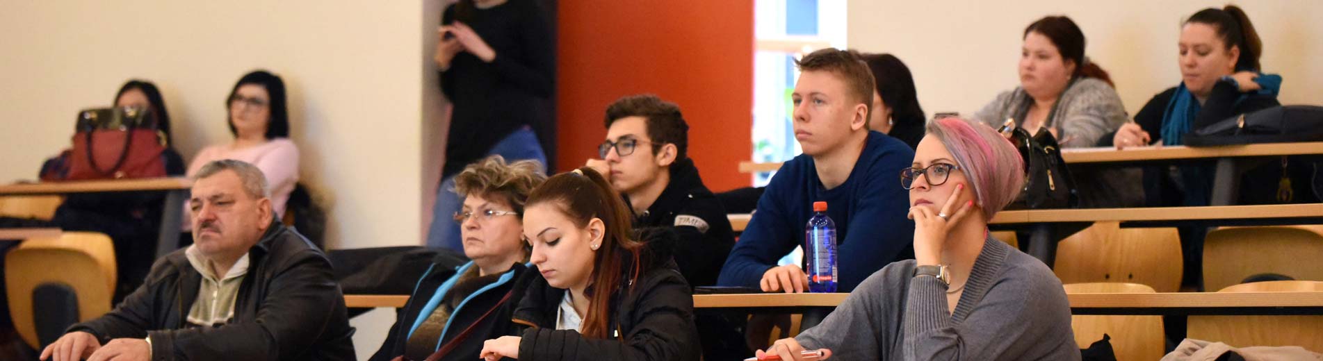 GTK Nyílt Nap – Ötleteket kaphattak a felvételizők GTK Nyílt Nap – Ötleteket kaphattak a felvételizők