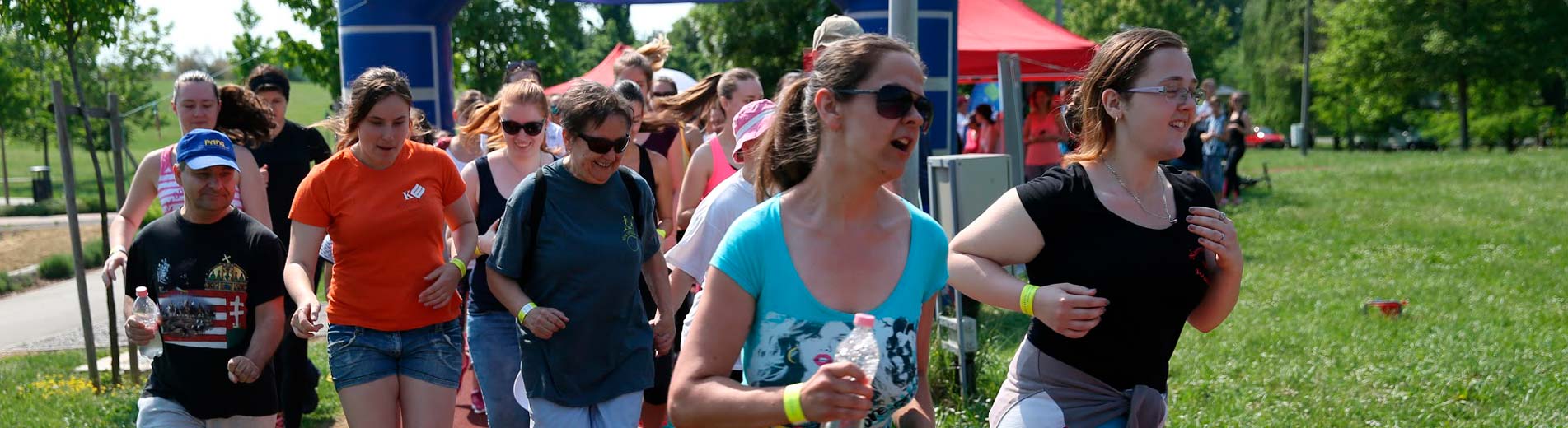 Hírek | Kaposvári Egyetem Együtt futottak az elfogadásért - Fogd a kezem – Fussuk együtt