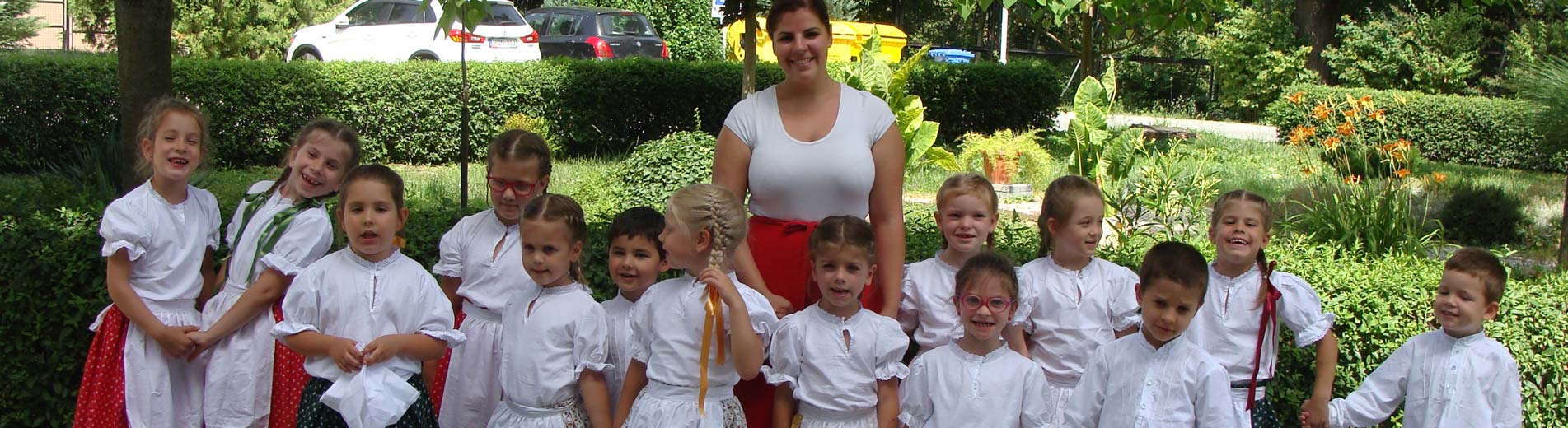 Hírek | Kaposvári Egyetem Időseknek szereztek örömöt az ovisok