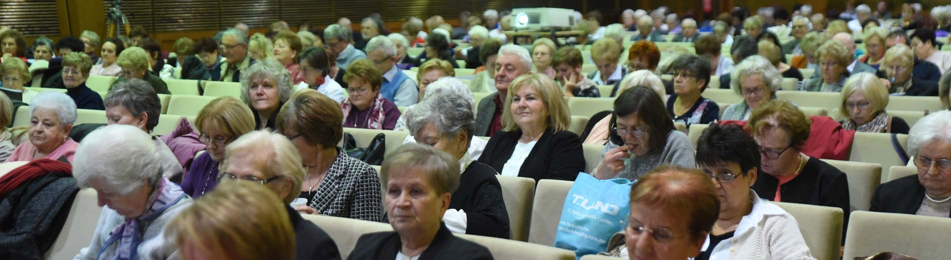 Hírek | Kaposvári Egyetem Tizedik félévét zárta a Senior Oktatási Program