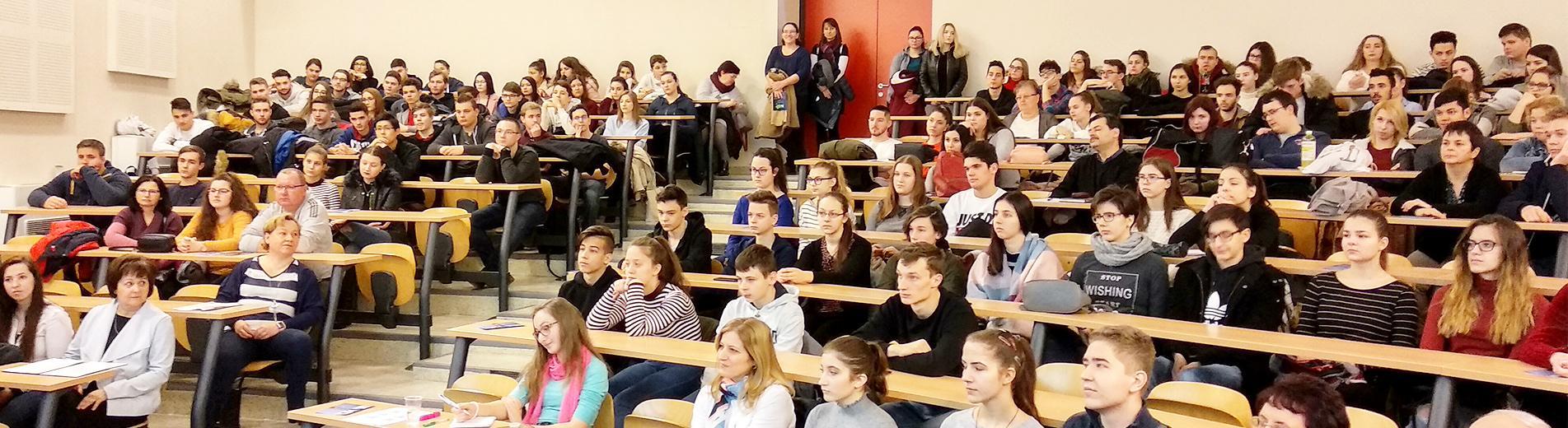 Hírek | Kaposvári Egyetem Nyílt napon mutatkozott be a Gazdaságtudományi Kar