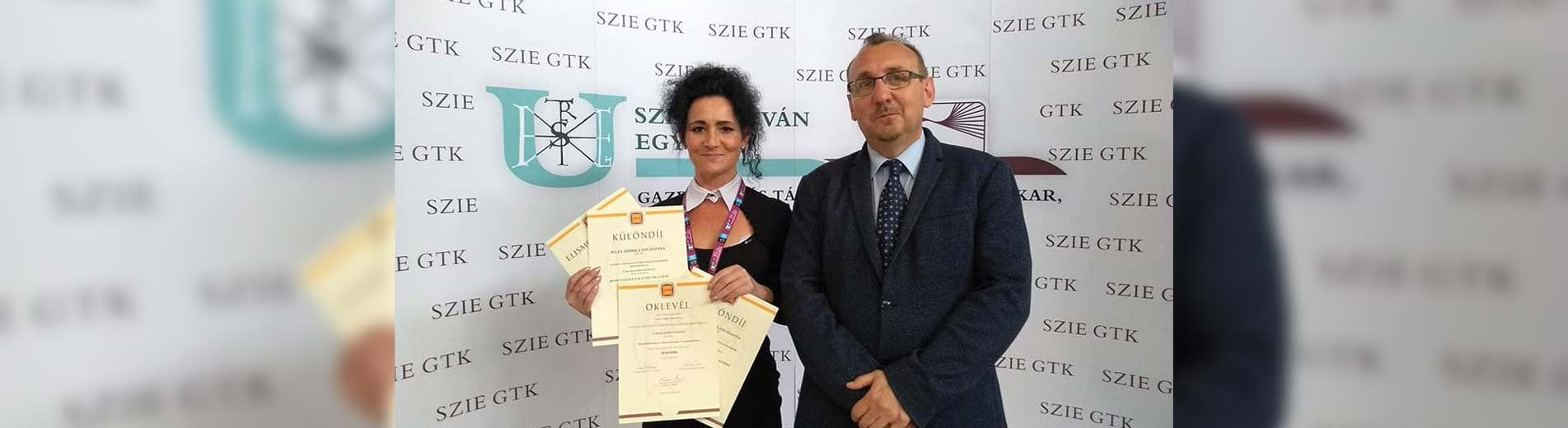 Hírek | Kaposvári Egyetem Illés Andrea Zsuzsanna, IV. évfolyamos gyógypedagógia szakos hallgató és Dr. habil. Albert Gábor, egyetemi docens