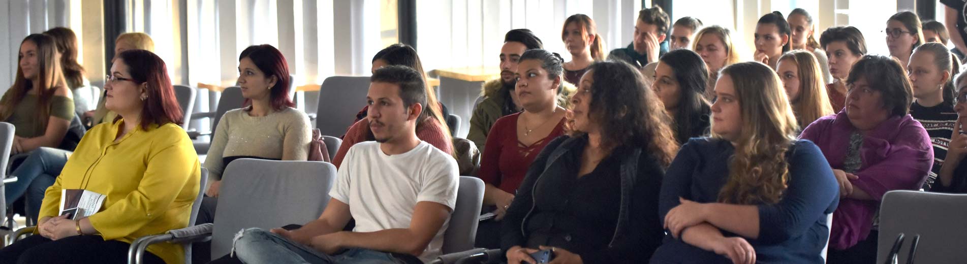 Hírek | Kaposvári Egyetem Konferenciát szervezett a Roma Szakkollégium