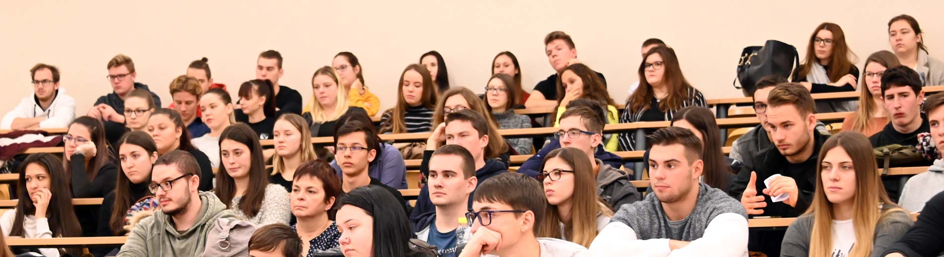 Hírek | Kaposvári Egyetem Több mint 110 diák érdeklődött a Kaposvári Egyetem Gazdaságtudományi Kar képzései iránt