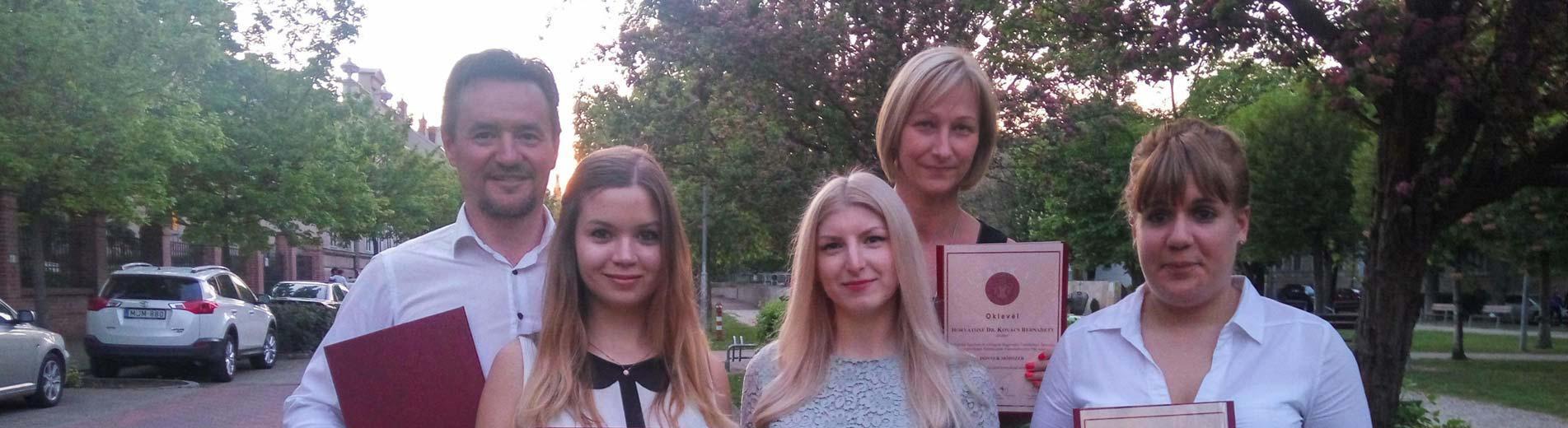 K&uuml;l&ouml;nd&iacute;j a kreavitiv&aacute;s&eacute;rt